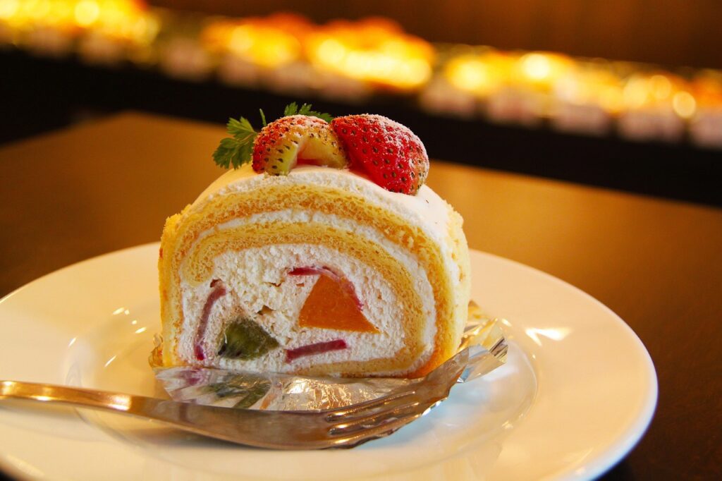 Strawberry Cream Cake Recipe